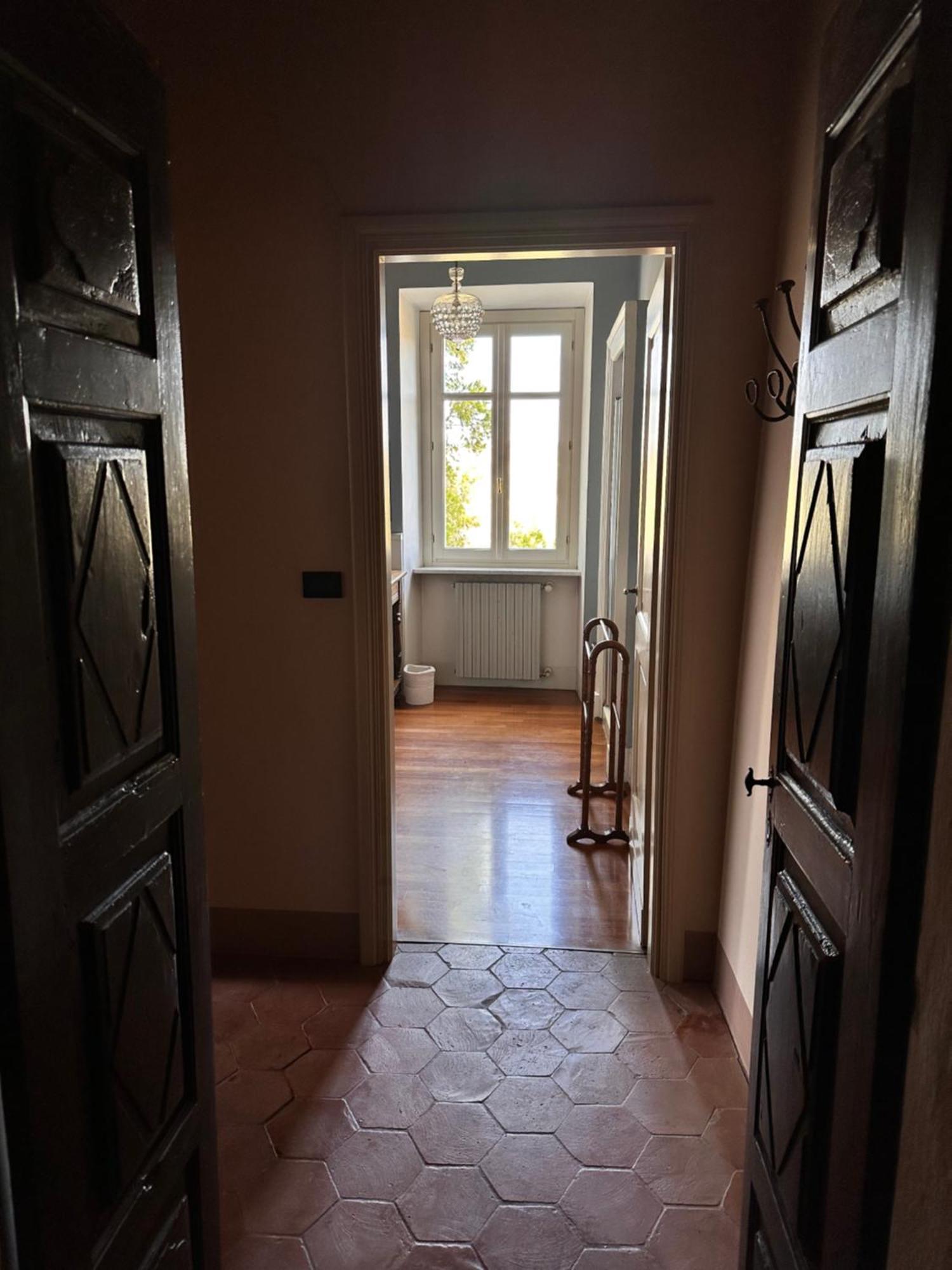 Castello Di Coazzolo Bed & Breakfast Neive Exterior photo