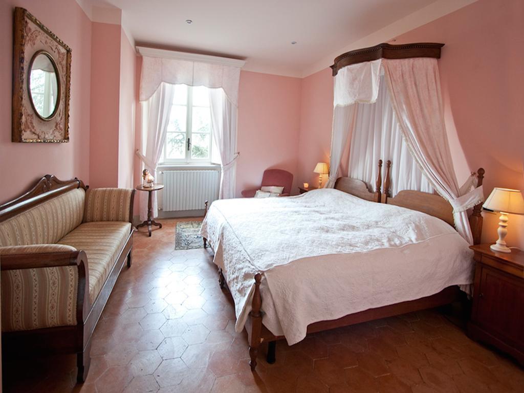 Castello Di Coazzolo Bed & Breakfast Neive Room photo